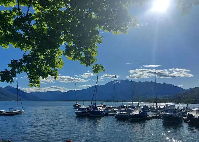 홈스테이 Casa Celeste, Stanza In Condiviso Minusio